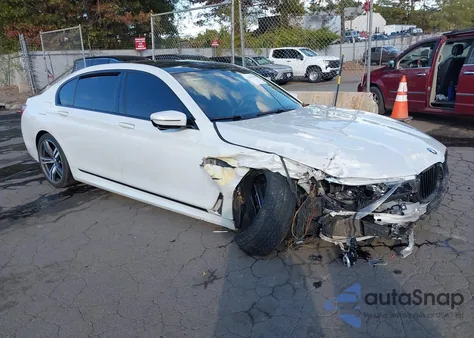 2016 BMW 750I z USA, uszkodzony, nr VIN WBA7F0C50GGM20912